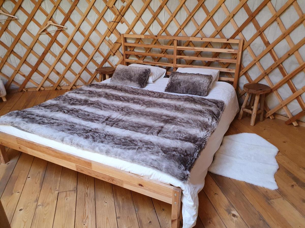La Yourte Au Pays Des Rennes Erezee Екстер'єр фото