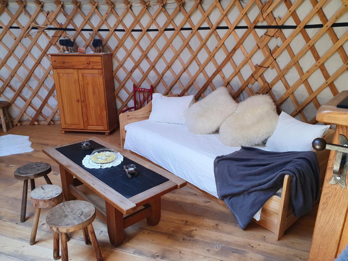 La Yourte Au Pays Des Rennes Erezee Екстер'єр фото